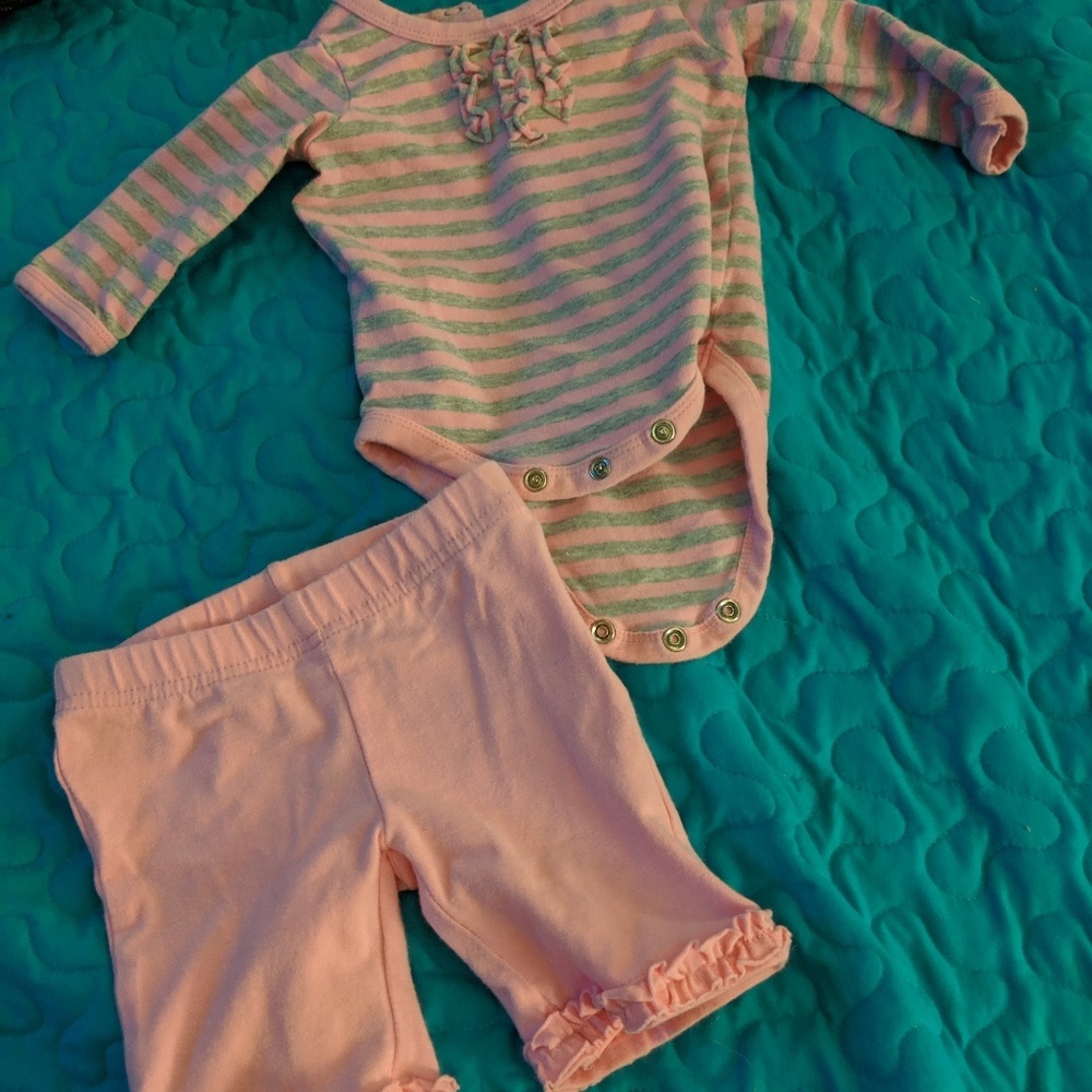 Adorable newborn outfit
